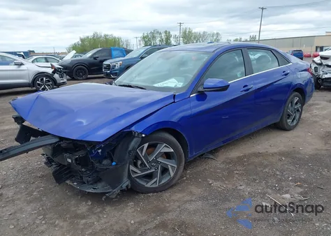 2024 Hyundai Elantra Sel z USA, uszkodzony, nr VIN KMHLS4DG2RU750734